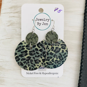 CLEARANCE: Luna Earrings