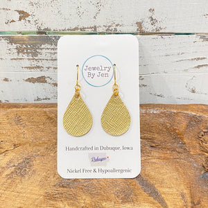 CLEARANCE: SMALL TEARDROP