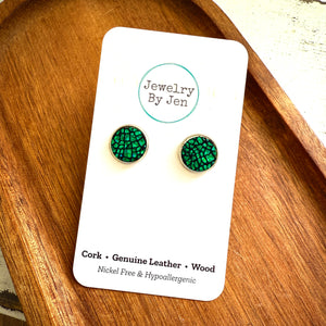 Stud Earrings: Cracked Ice Green