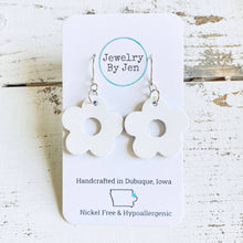 Load image into Gallery viewer, Petite Flower Earrings: White