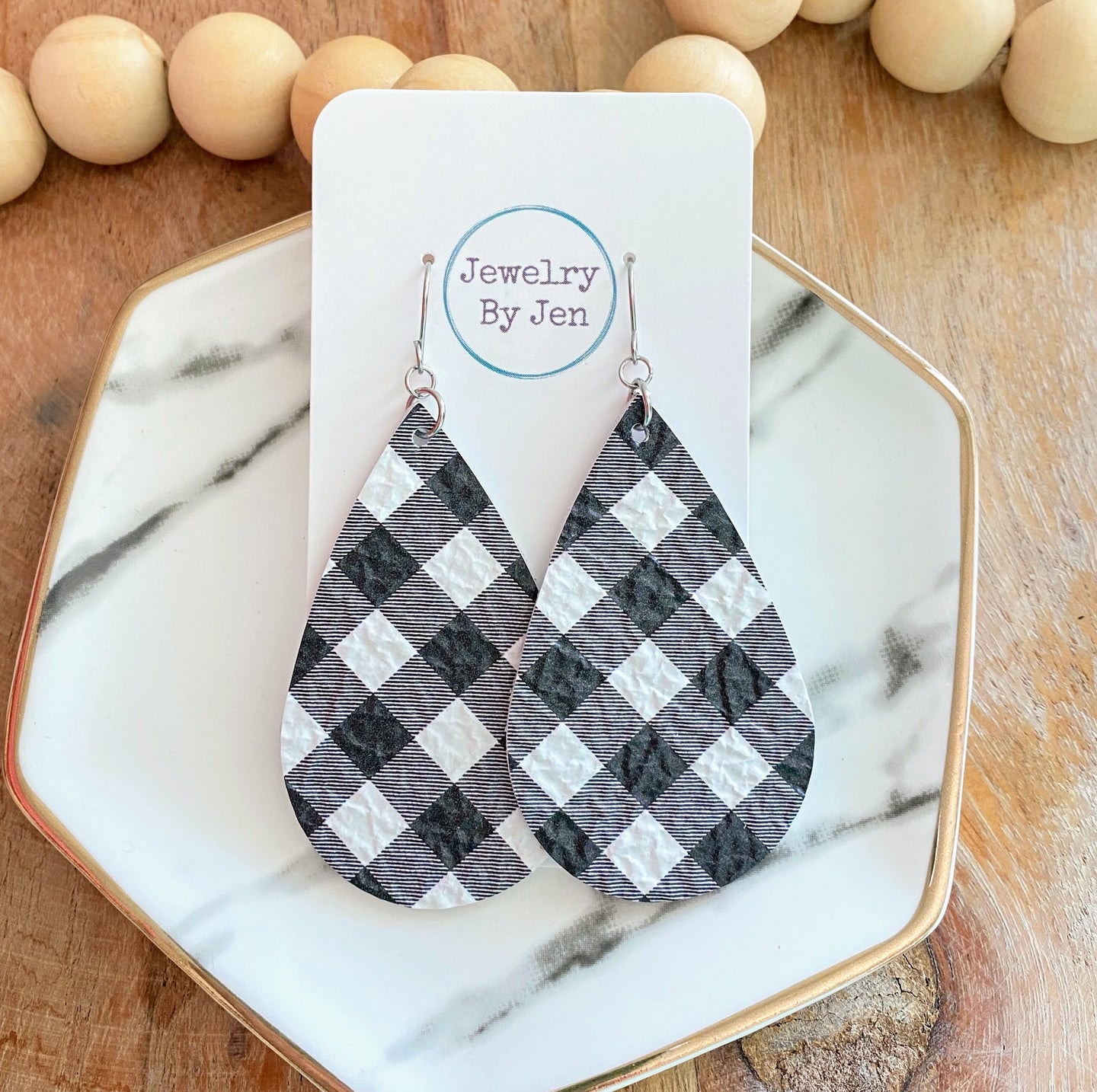 Large Teardrop: White & Black Buffalo Plaid